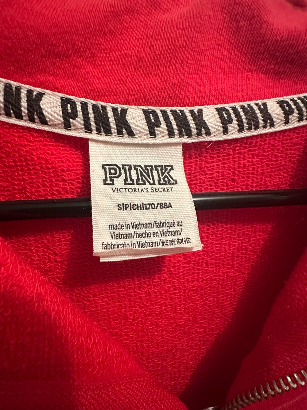 2018 Victoria's Secret PINK Red Half-Zip Pullover & Gray Leggings with Logo Tape - Picture 3 of 15